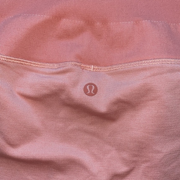 Lululemon Pink Seamless high rise legging 4 - Picture 6 of 8